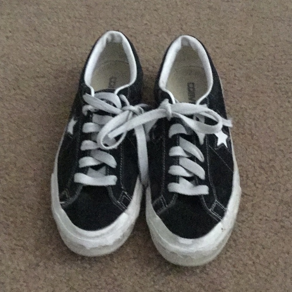 Women’s Converse All Stars